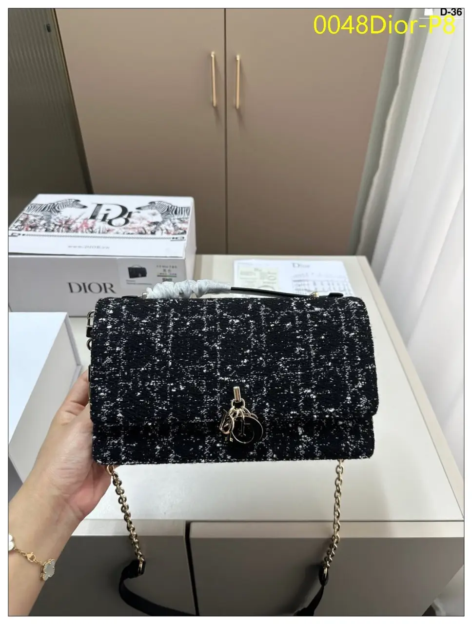0048Dior P8