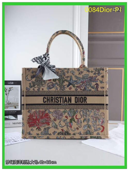 0084Dior P1