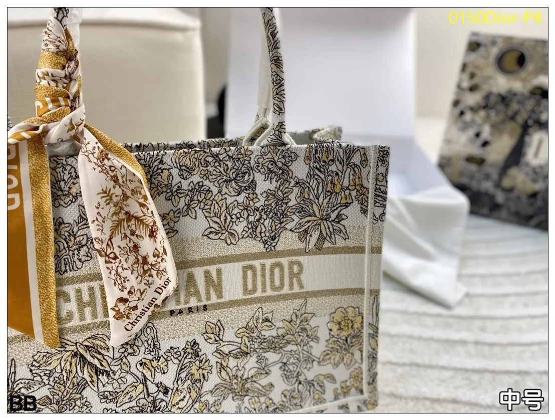0150Dior P4