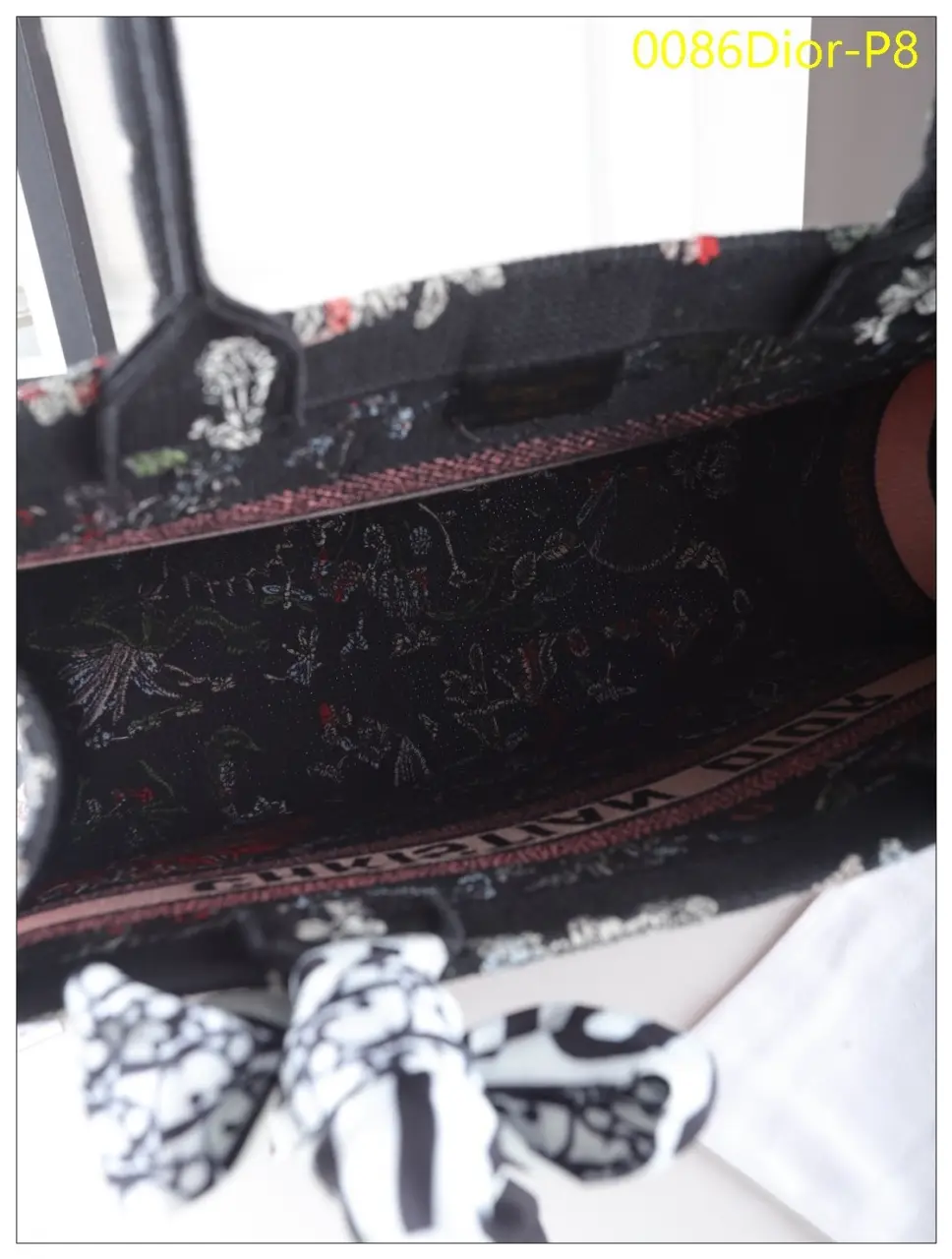 0086Dior P8