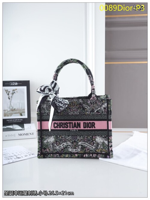 0089Dior P3