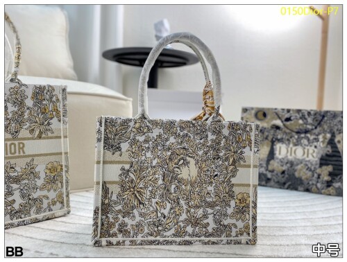 0150Dior P7