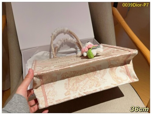 a469606cca461ad33c32ab67fba12571.jpg