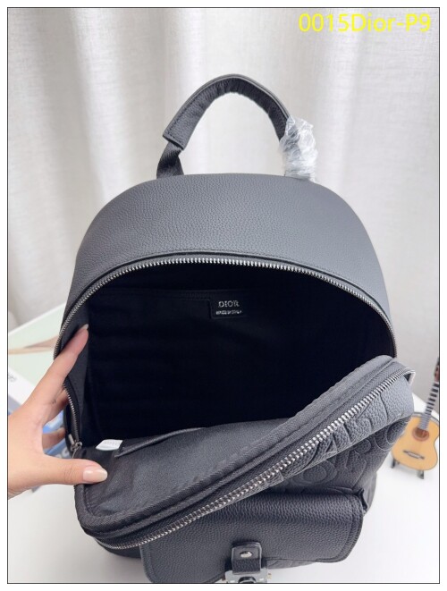 0015Dior P9