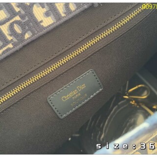 b140288162cb1978e829be011102958d
