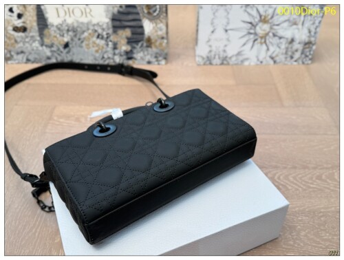 0010Dior P6