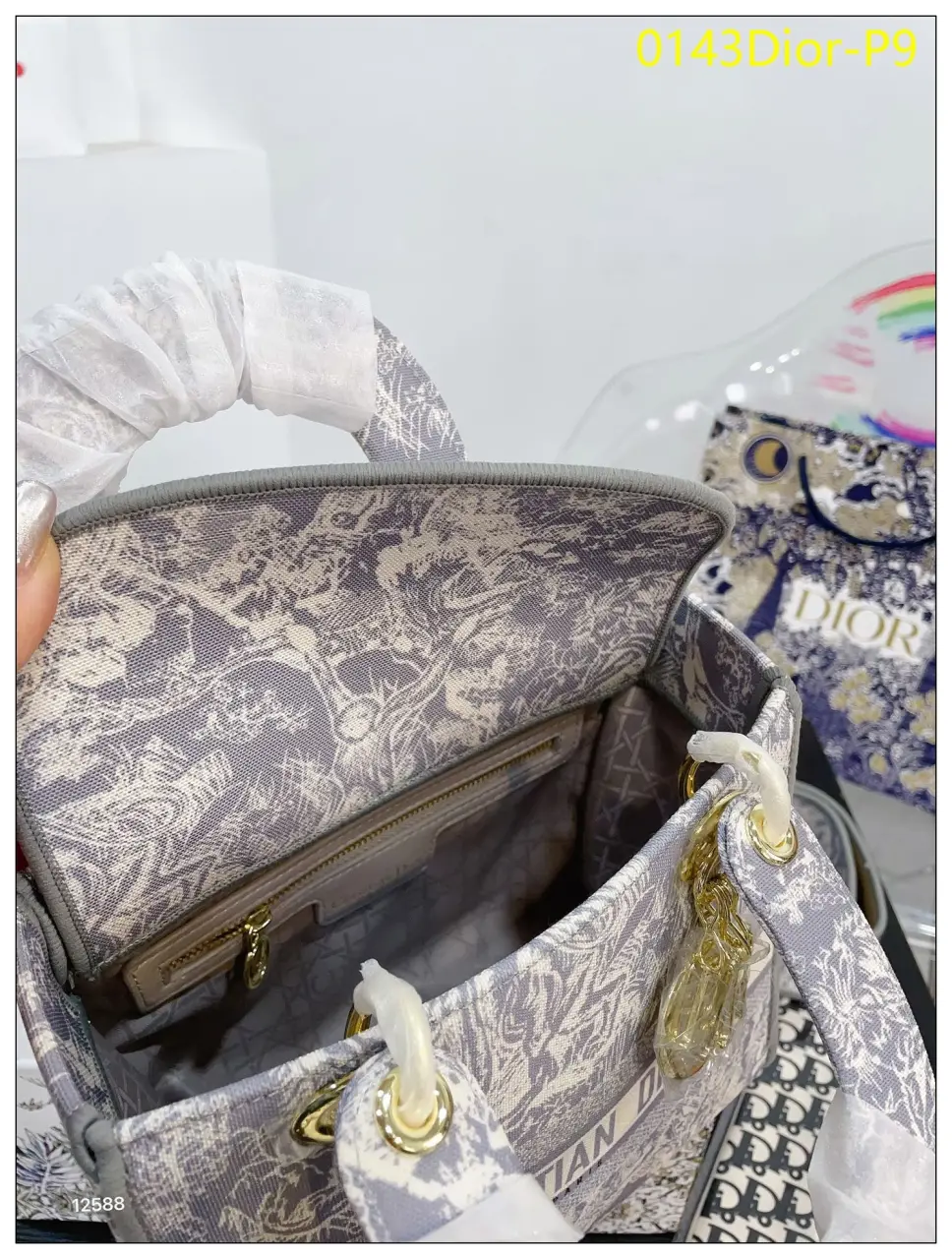 0143Dior P9