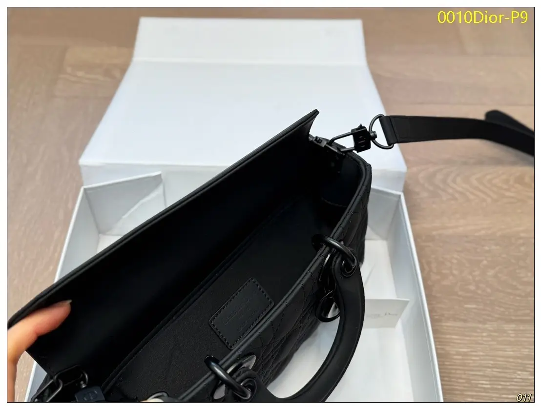 0010Dior P9