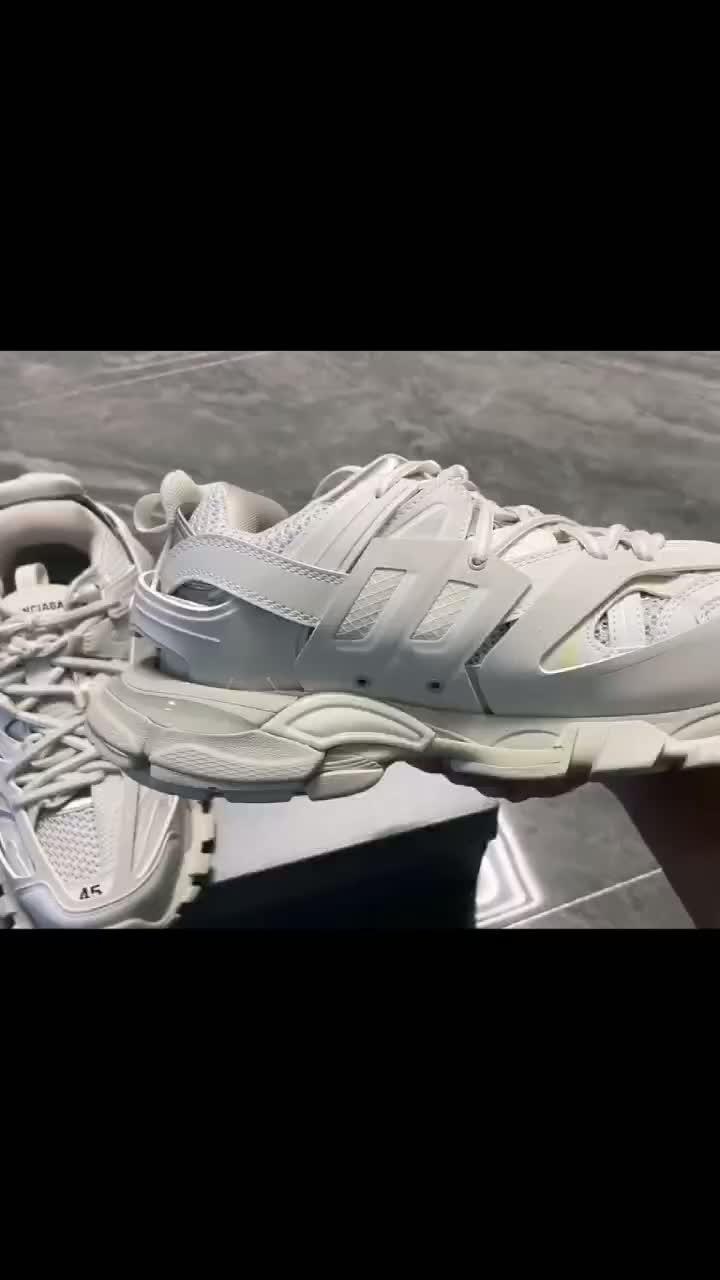 71c70913dfeb7789342bcd93356f0bb7.mp4