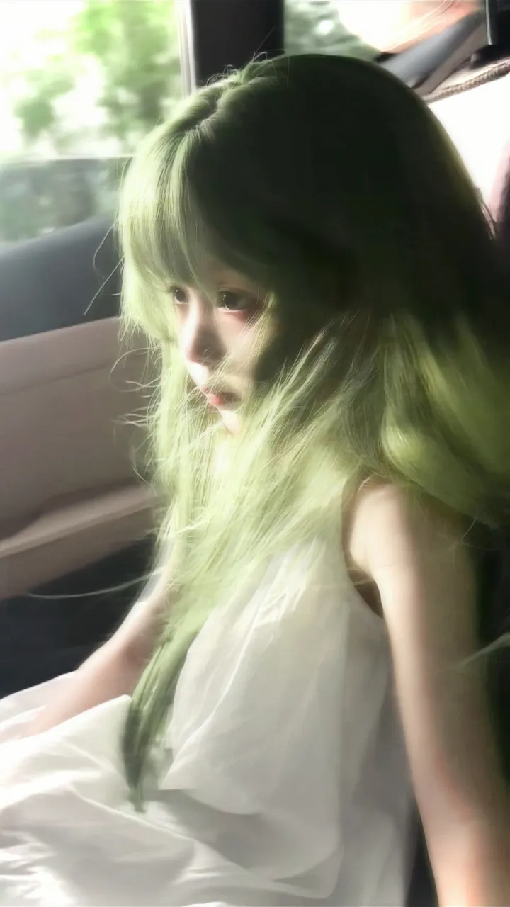 green girl